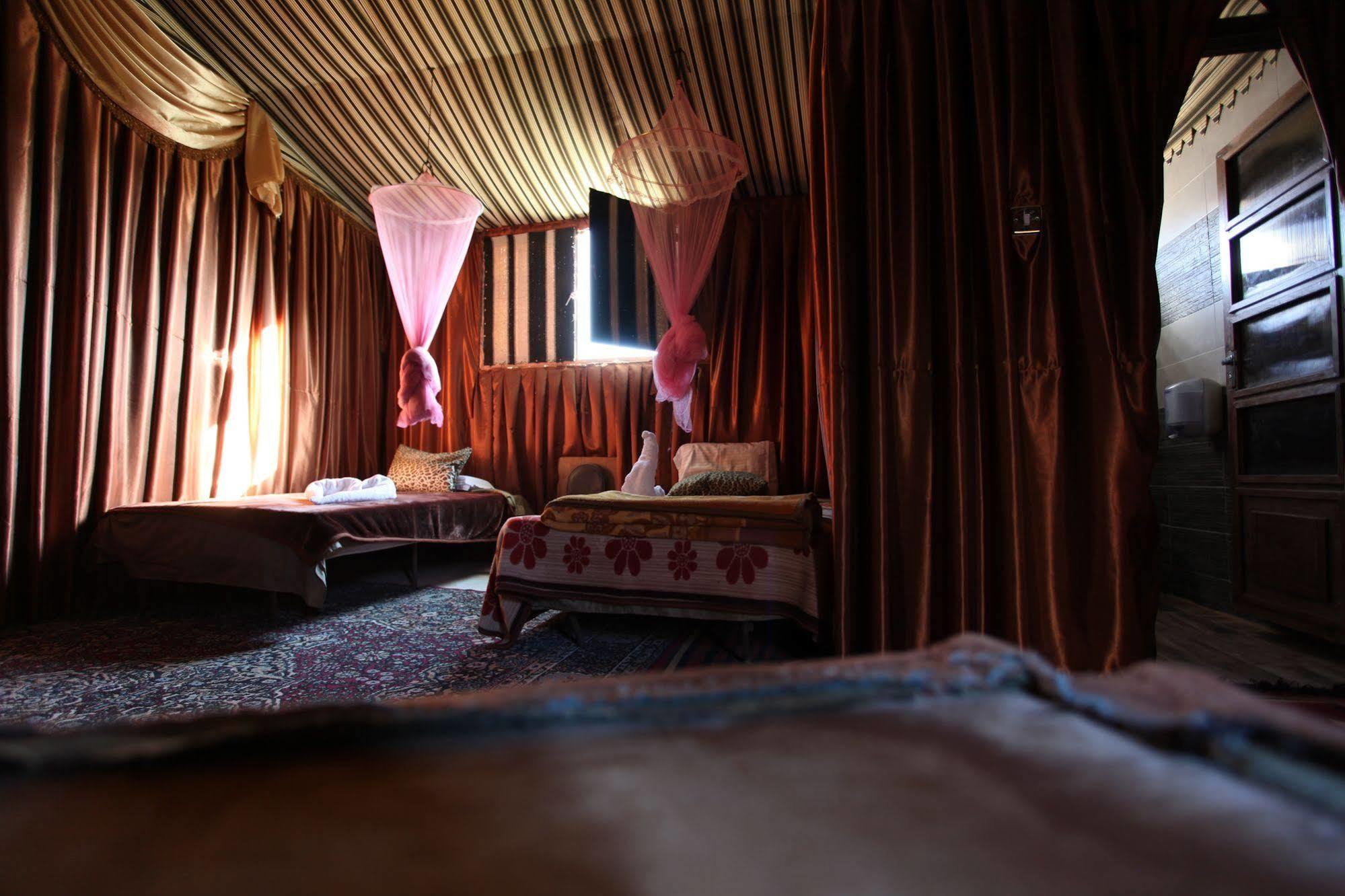 Captain'S Desert Camp Ουάντι Ραμ Εξωτερικό φωτογραφία