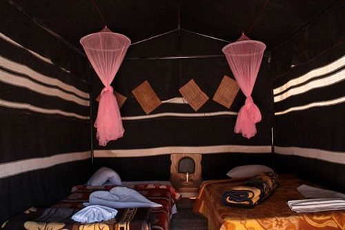 Captain'S Desert Camp Ουάντι Ραμ Εξωτερικό φωτογραφία
